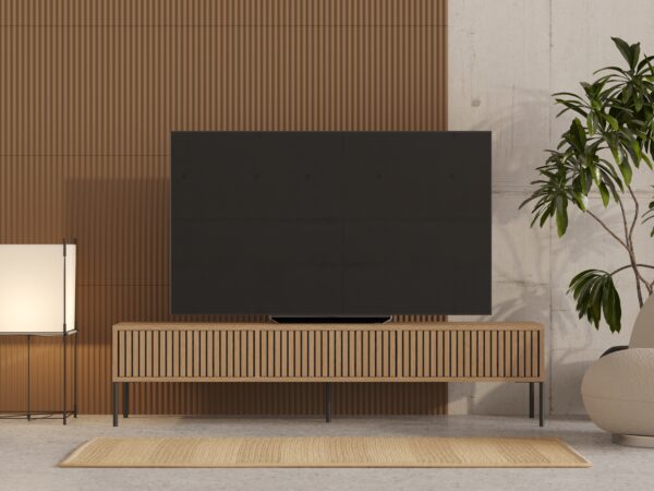 Dubový TV stolík s lamelovým dubovým čelom s dvierkami, 180 cm